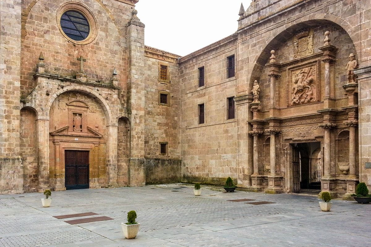Monasterio de Yuso, San Millán de la Cogolla, La Rioja | Patrimonio de la Humanidad en España