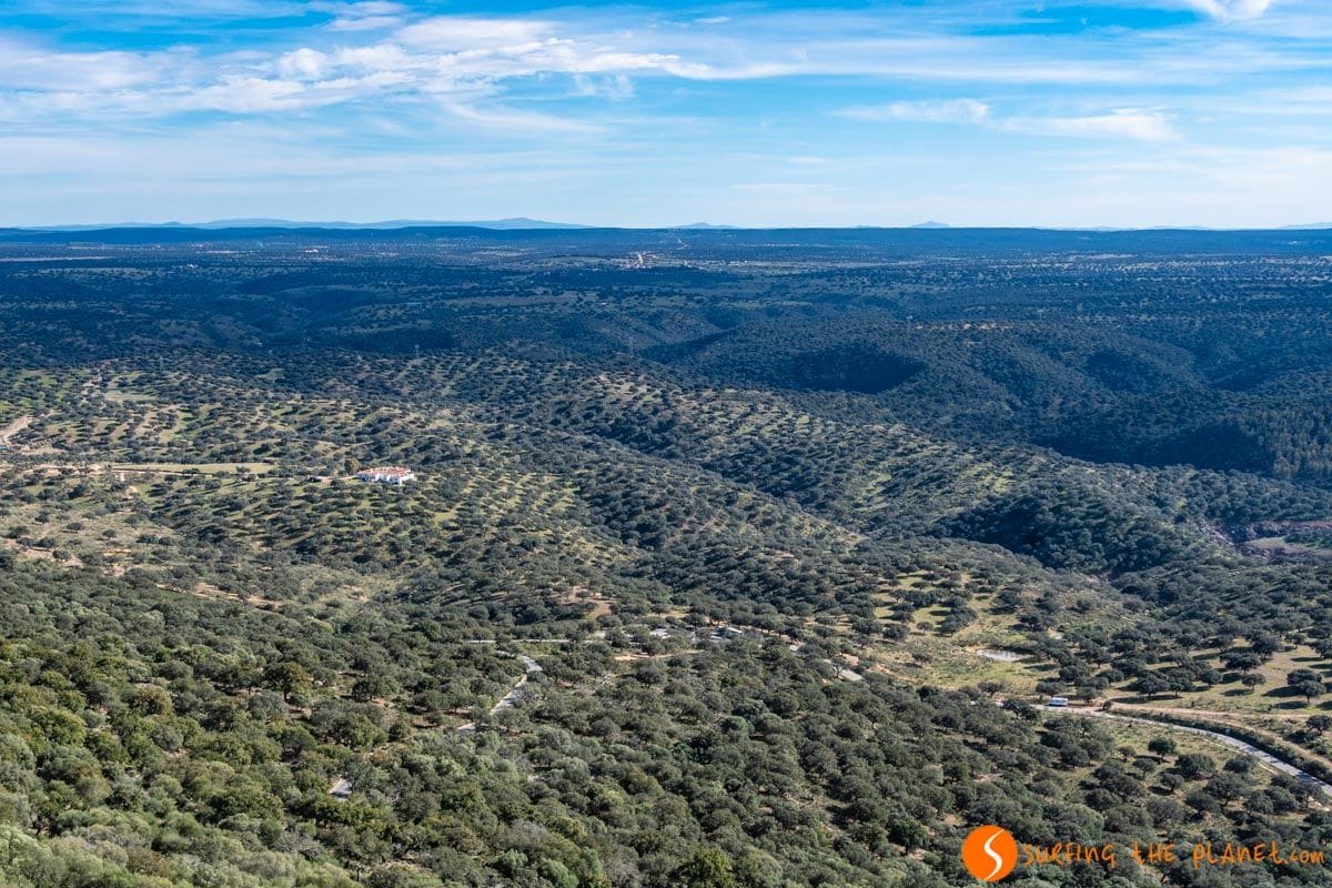 Vista panorámica de la Dehesa, Cáceres, Extremadura | Que ver en Badajoz Provincia